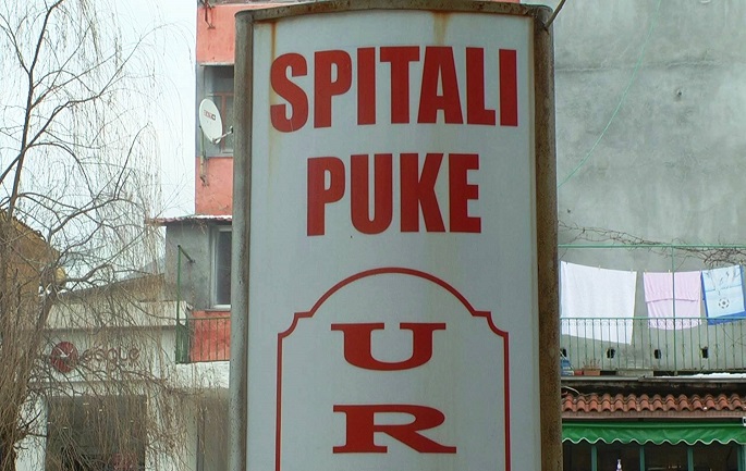 Moti i keq/Pukë shembet çatia e spitalit