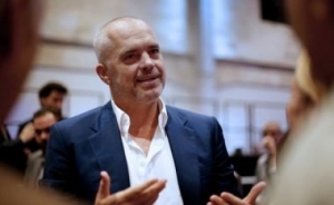 Sa qëndron garancia e Ramës se “paratë e shqiptarëve janë të pastra”