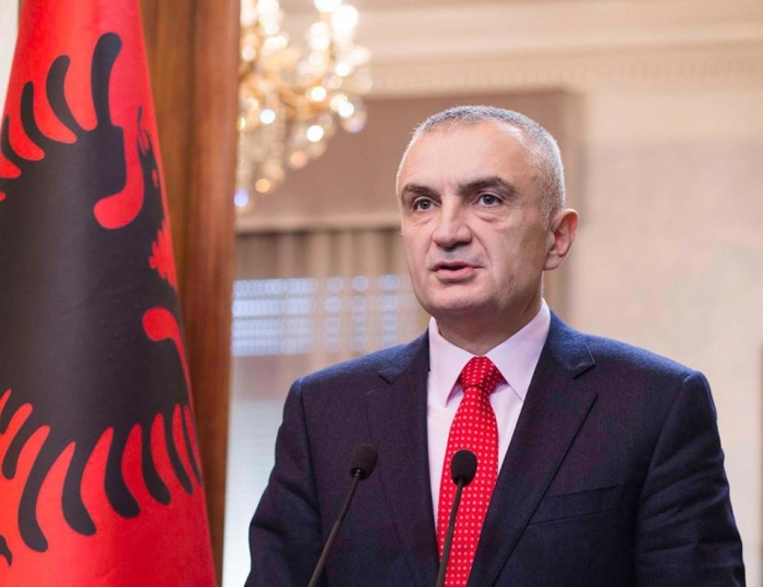 Moti i keq/Ministria e Arsimit ka urdhëruar pezullimin e mësimit në të gjitha shkollat.