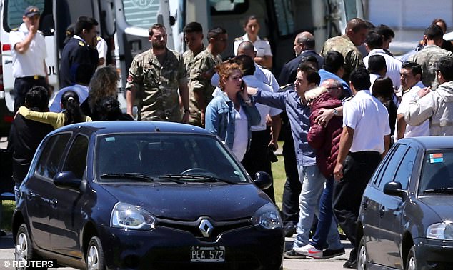 Argjentinë/ Familjarët njoftohen për vdekjen e ekuipazhit të nëndetëses