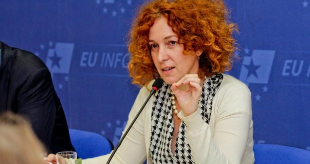 Vlahutin: Shqipëria duhet të luftojë korrupsionin që të hapë negociatat