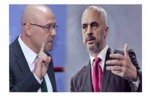 Manjani:Ky kryemosmirënjohës, nuk di më ç’thotë…