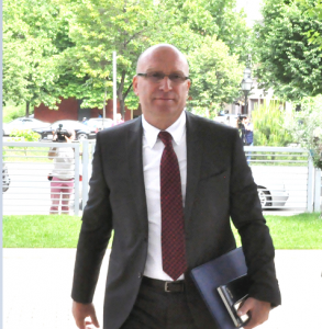 Ish-ministri i Brendshëm i përgjigjet ambasadorit Lu: Peshqit e mëdhenj i kishte përballë sot