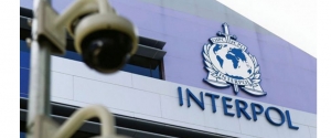 Interpol nxjerr emrat/ Shqipëria me numrin më të madh të personave në kërkim