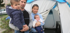 FRANCA GATI TË DËBOJË TË GJITHË AZILANTËT SHQIPTARË DHE KOSOVARË