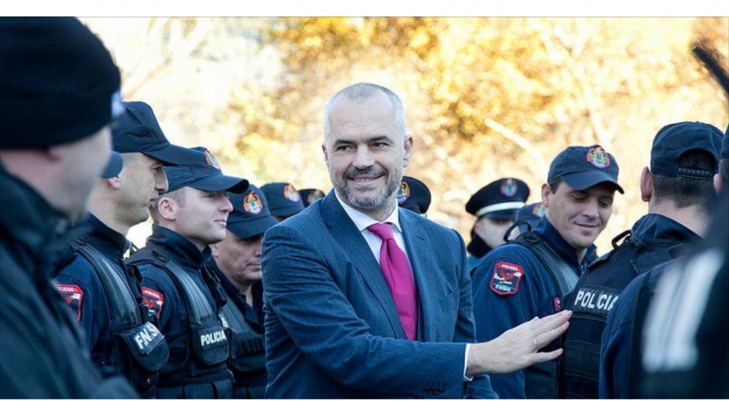 Në kërkim të policisë që duam!