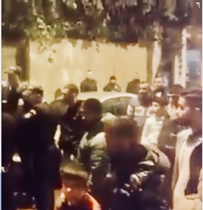 Video/Beteja epike per kafshaten e gojes ne policet e Lali Erit