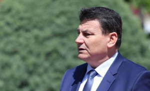 Denoncimi/ Haki Çako terrorizoi policinë, pse verifikoi sistemin TIMS për Tahirin