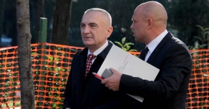 Institucionet e reja të drejtësisë, Ylli Manjani kritikon Metën