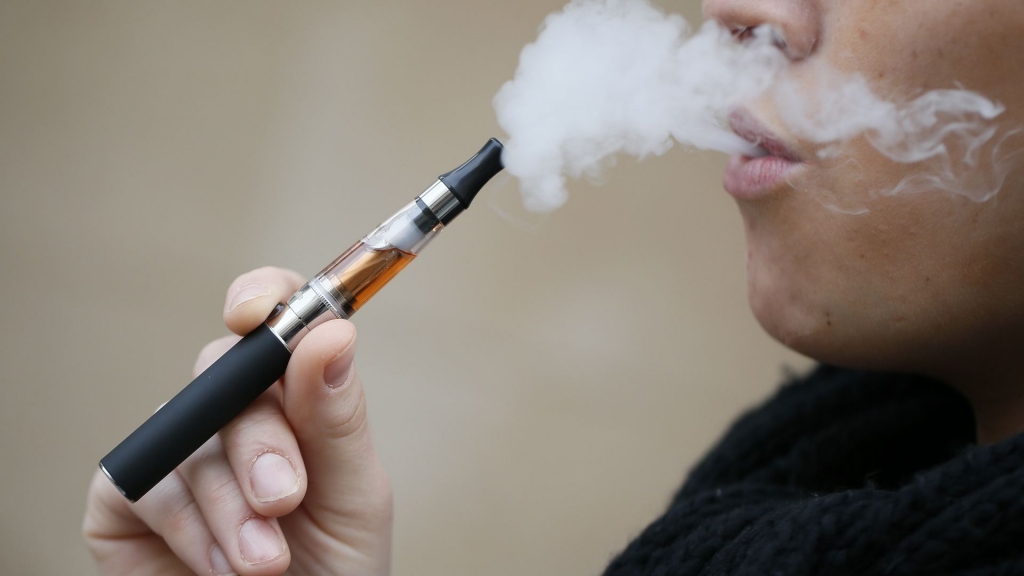 Është zbuluar e vërteta mbi ndikimin e pajisjes elektronike për cigare