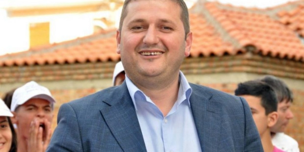 Prokuroria jep “arrest me burg” për vjehrrin e kryesocialisit në Kavajë, Gentian Dajës