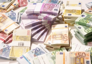 Denoncimi/ 5 mijë euro për një vend pune