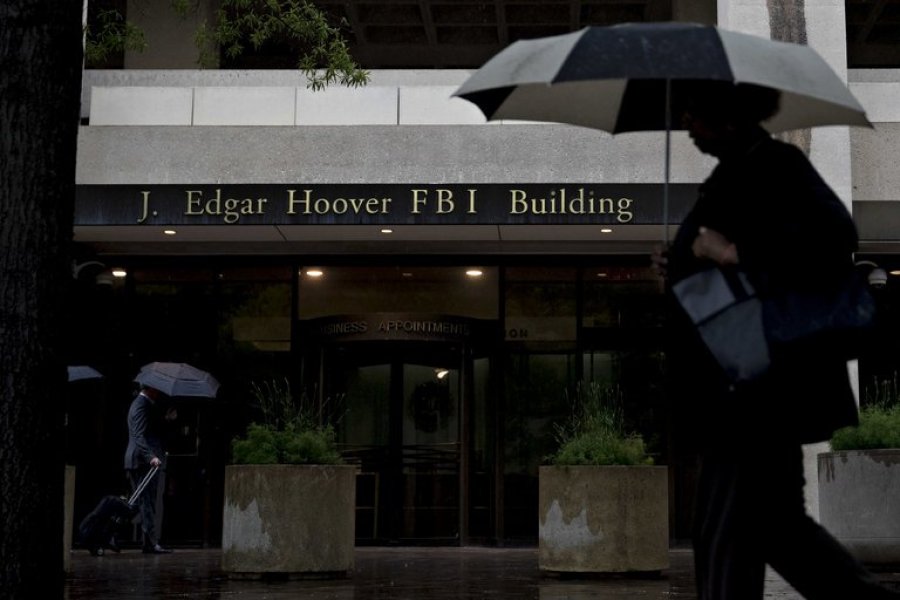 Kur dehen agjentët e FBI-së, vjedhja spektakolare që i bëri një grua oficerit ‘tapë’