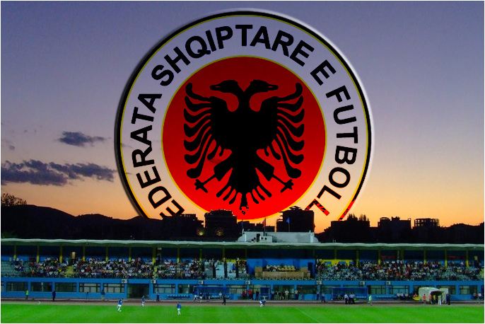 Ndahet nga jeta një prej ikonave të futbollit shqiptar