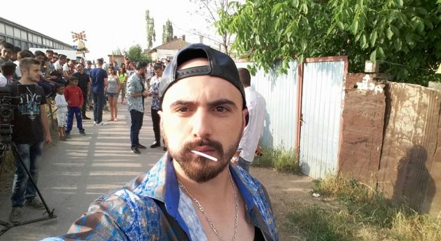 E kemi ditur që Gjiko e “rexh” në Kosovë, por shikoni si e “rexh” Tiranën