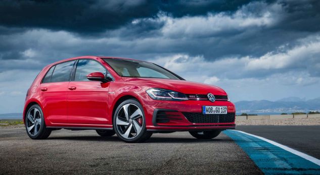 VW investon 3.5 miliardë dollarë për modelin Golf 8