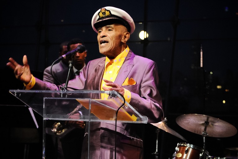 Shuhet poeti i xhazit, Jon Hendricks