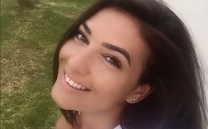 Tentoi ta fshehë, por zbulohet, Jonida Vokshi sot bëhet nuse!