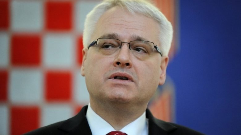 Ish presidenti kroat/S’ka BE për Serbinë pa njohjen e Kosovës