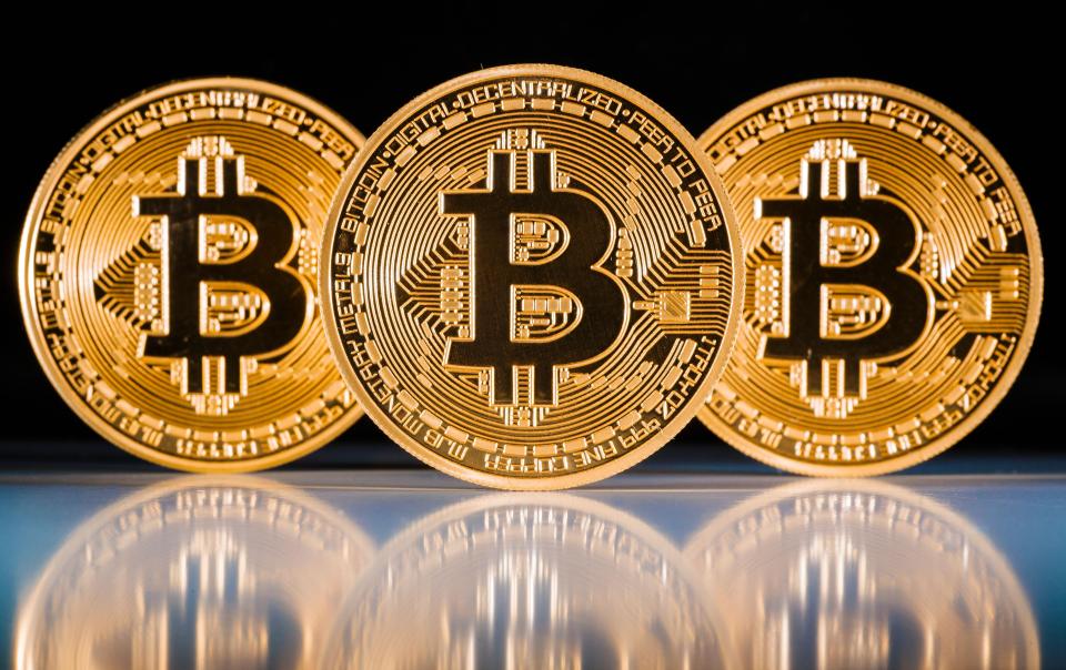 Bitcoin tani ka vlerë më të madhe se McDonald’s dhe Disney