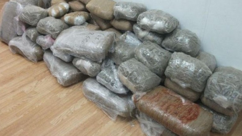 Mbi 1 ton kokainë/ DETAJE: Droga u transportua me ‘charter’
