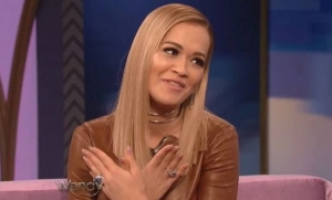 Do të prezantojë “MTV Ema 2017” por çfarë thotë Rita Ora për origjinën e saj