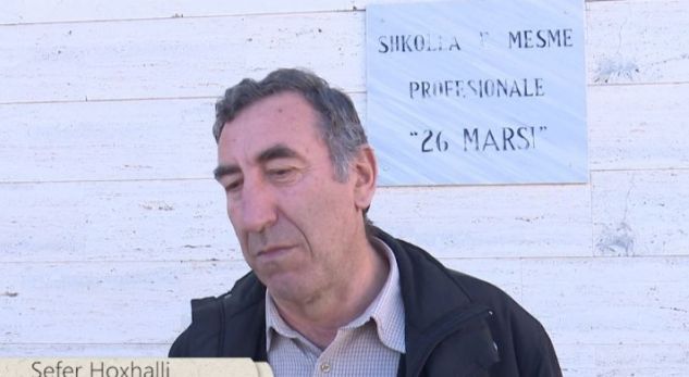 Mësuesit i bëjnë gjëmën një vit para daljes në pension