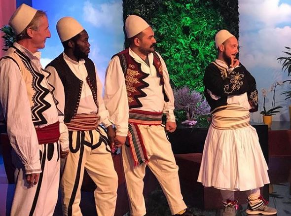 Katër të huaj bashkohen për ‘Ditën e Pavarësisë së Shqipërisë’, ja çfarë bëjnë