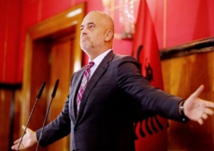 Edi Rama , ky Sulltanit Estetik, Mbret i Palmave, Zoti i Gënjeshtrave”