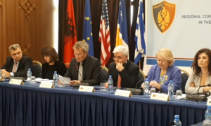 Xhafaj për  gjyqtarë e prokurorë: Presim shumë shpejt rezultatet e Vetingut