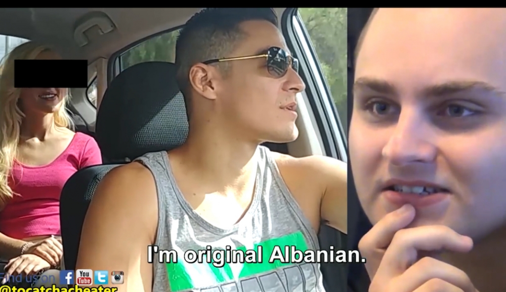 VIDEO/ I riu amerikan filmon të dashurën shqiptare, shtanget kur e shikon tradhtinë me sytë e tij