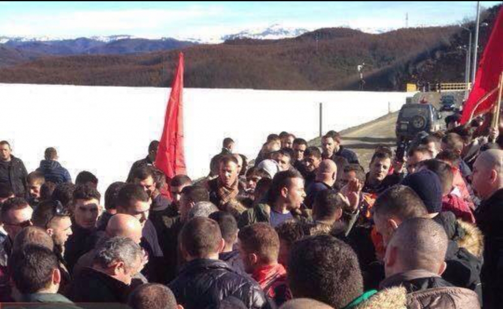Mirditorët “u bëjnë gjëmën” turqve për Vit të Ri, revoltohen dhe shkatërrojnë gjithçka
