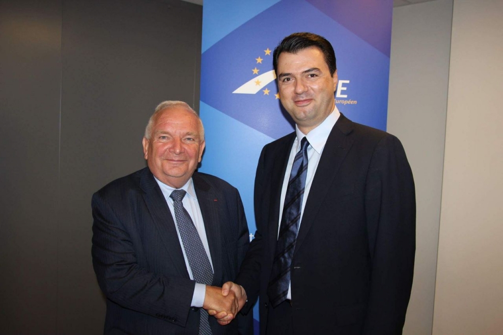 Lulzim Basha, u takua në Bruksel me Presidentin e Partisë Popullore Europiane, Joseph Daul