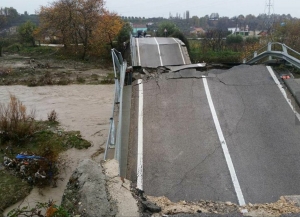 Vuaj, vuaj o shqiptar i POSHTER!