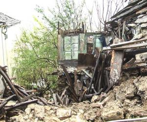 Gjirokastër,qendra historike drejt degradimit, banesat po shemben