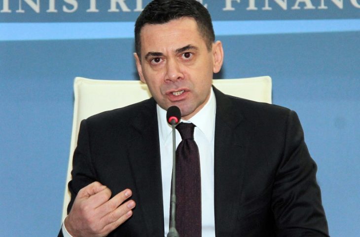 MINISTRI AHMETAJ : Të deklarohet një inxhinier me pagë minimale në bizneset e mëdha …