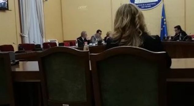 Zbardhet fjalimi i Kryemadhit në mbledhjen e Byrosë: Do t’i bindem Kushtetutës dhe ligjeve!