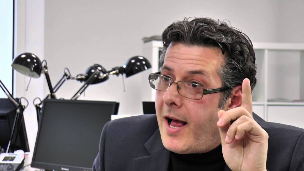 “Antiamerikanë”, Paloka-Ulsi Manjës: Qeveri antishqiptare