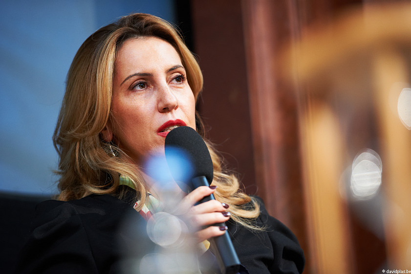 Projektrezoluta për gratë, Majlinda Bregu sulmon Bashën: Duhet të paguajë 100 mijë euro në KQZ