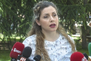 Përmbytjet/ Xhaçka: Ja pse e patëm të vështirë evakuimin nga qendra tregtare…