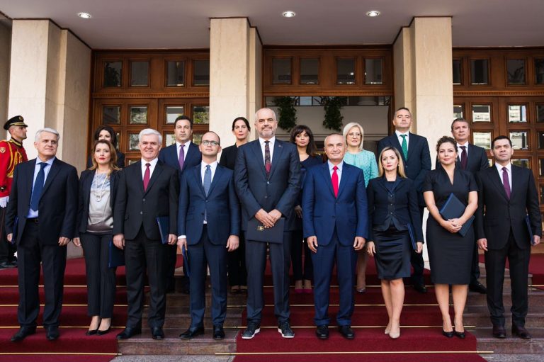 Qeveria miraton fondin, zbulohen emrat e artistëve dhe sportisteve…