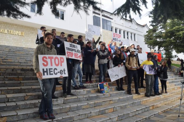 Mes motit të keq, aktivistët protestojnë nesër kundër hidrocentraleve në Valbonë