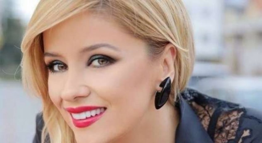 Zhgënjen Alketa Vejsiu, tregon fytyrën pa make-up