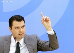 Basha: 8 Dhjetori ska si të quhet ndryshe…