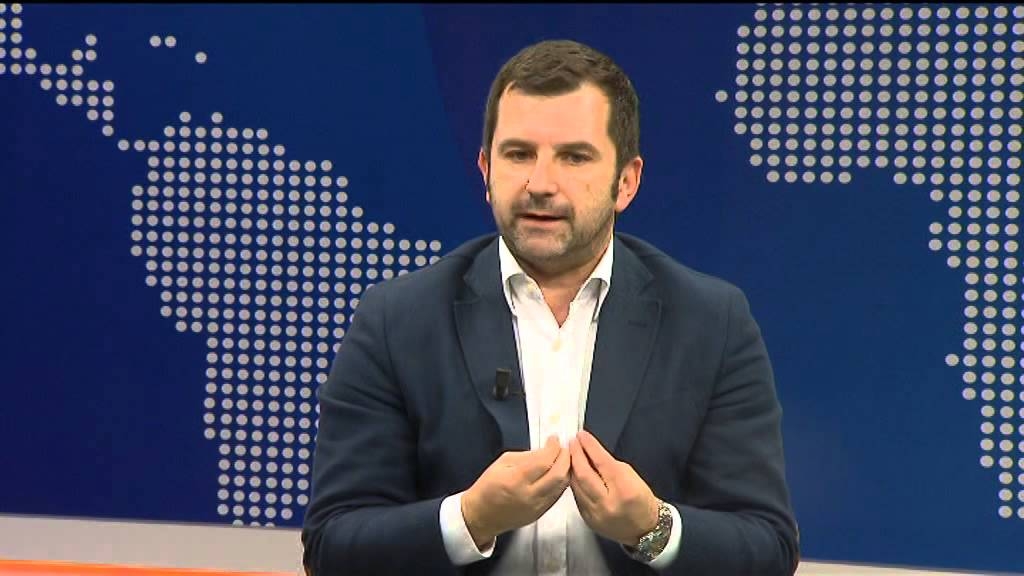 Andi Bushati kundër Bashës/ Tregon pse Berisha ka të drejtë për djegien e mandateve
