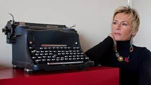 Elvira Dones: Shqipëria është bastion i kanabisit dhe kokainës. Ja synimi i politikanëve