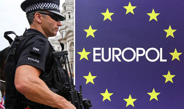 Europol: Shqipëria, burimi kryesor i kanabisit në Europë