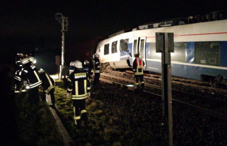 Përplasen dy trena në Gjermani, 50 të plagosur