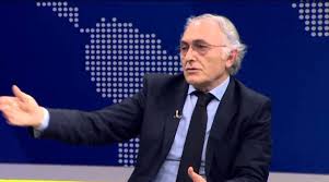 Frrok Çupi: Shqipëria nuk ka për tu anëtarësuar në BE
