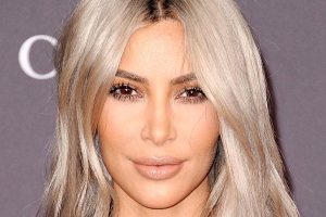 Kim është mbretëresha e modës/ Në një ditë, 9 kombinime